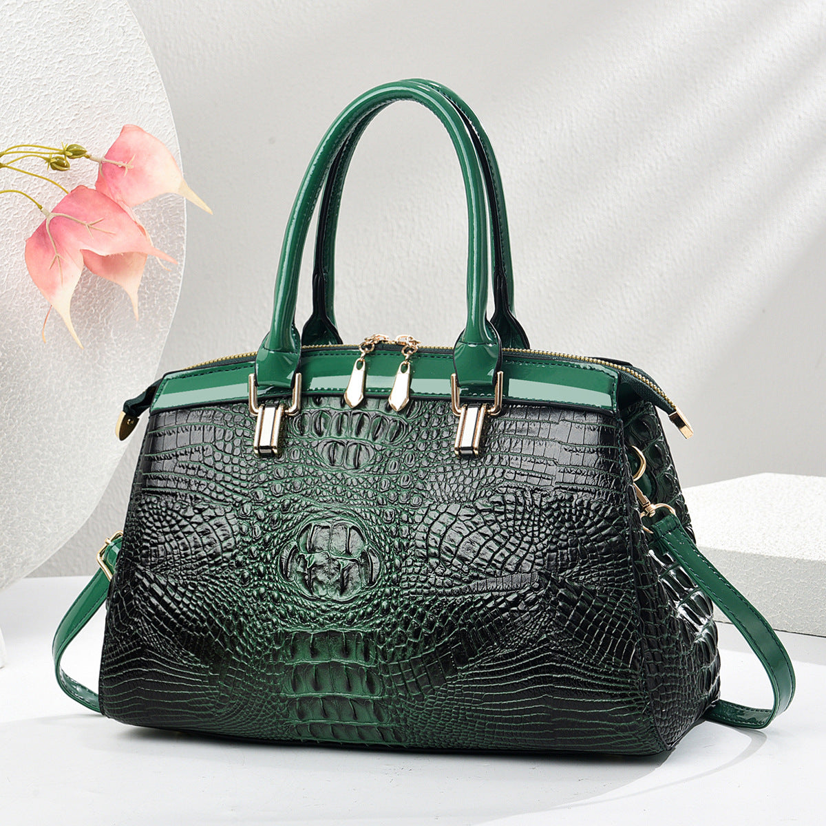 Patent Leather Large-Capacity Commuter Handbag European And American Style